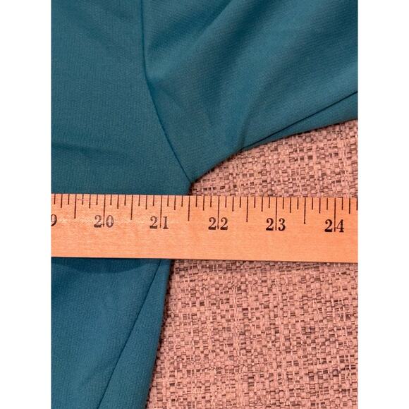 Women's Christmas Sequin Candy Cane Sweatshirt Crewneck Size Small - Picture 5 of 8